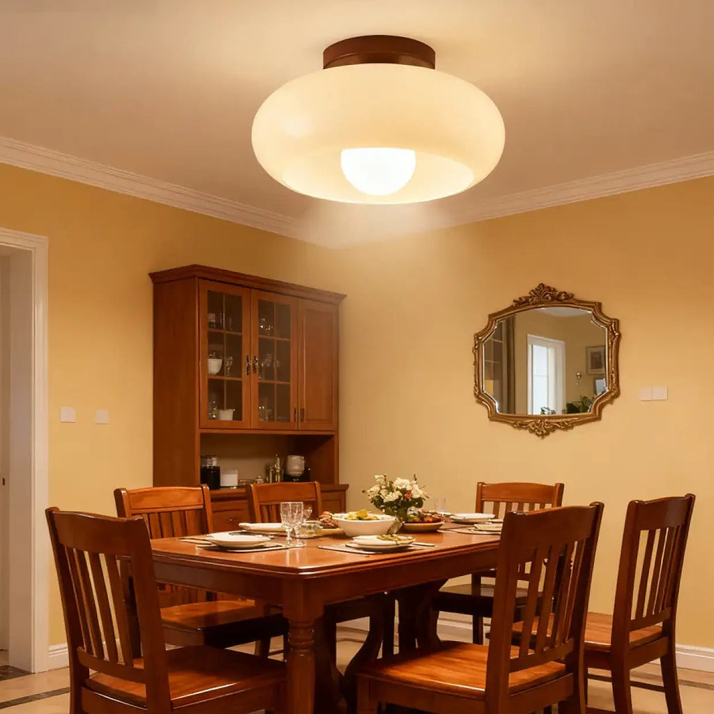 Plafonnier verre blanc et bois naturel, lumière diffuse