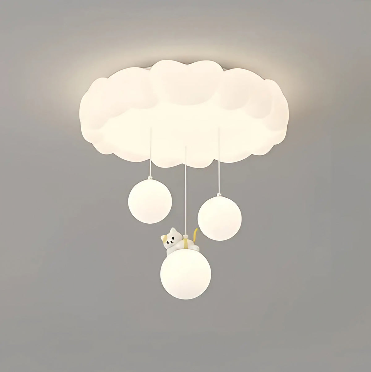 Plafonnier nuage blanc minimaliste, cinq modèles au choix