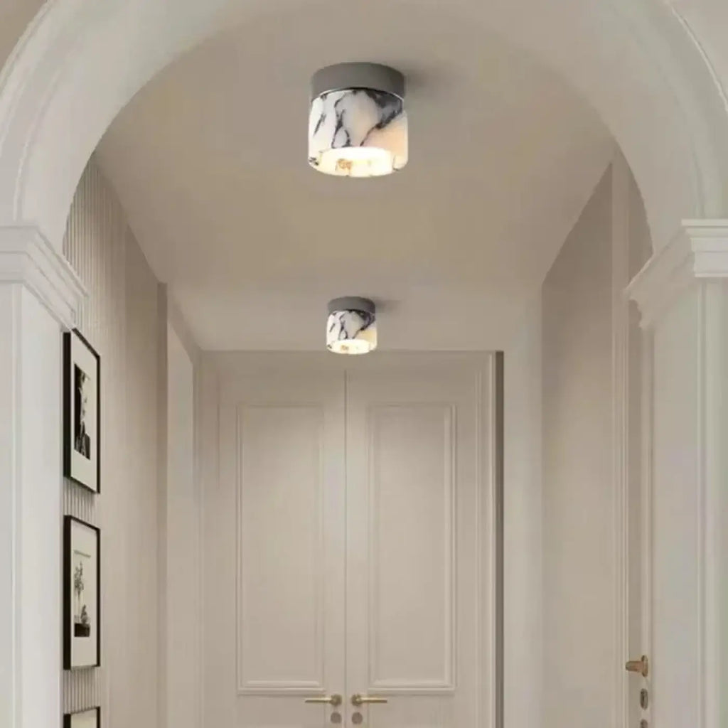 Plafonnier moderne effet marbre blanc
