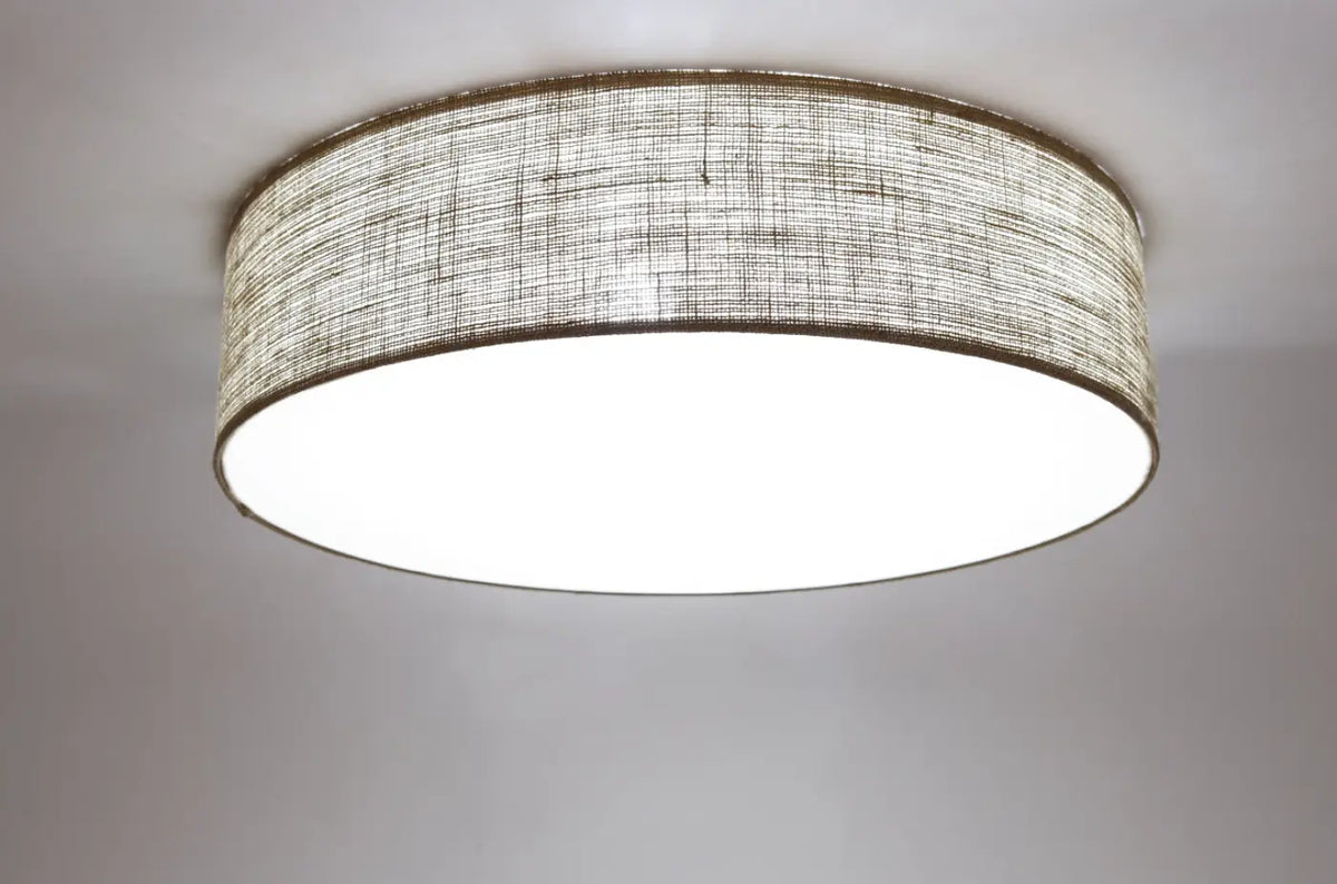 Plafonnier rond en tissu taupe, quatre diamètres