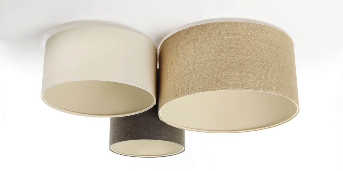 Plafonnier 3 abat-jour en tissu crème, beige, graphite et écru