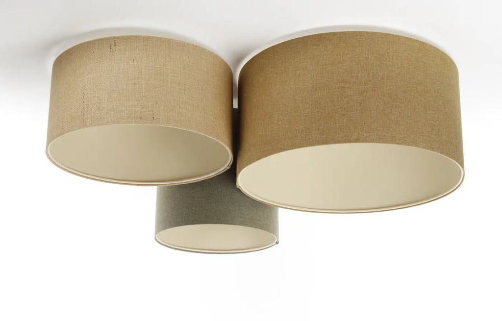 Plafonnier 3 abat-jour en tissu moutarde, beige, vert gris et écru