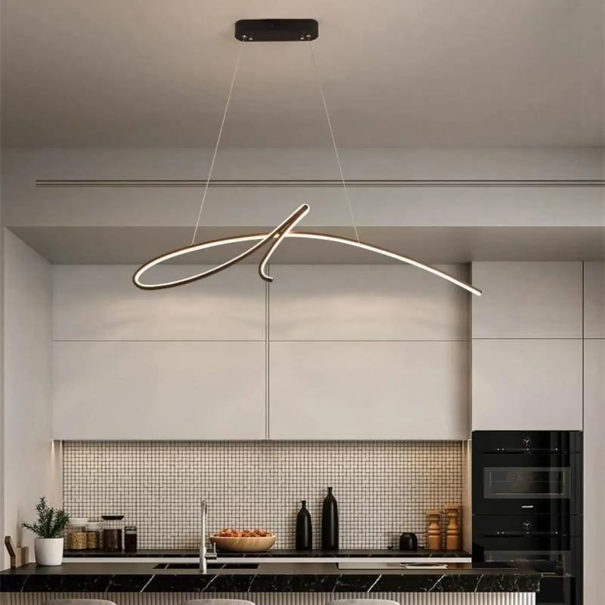 Suspension design à l'allure moderne pour salon et salle à manger