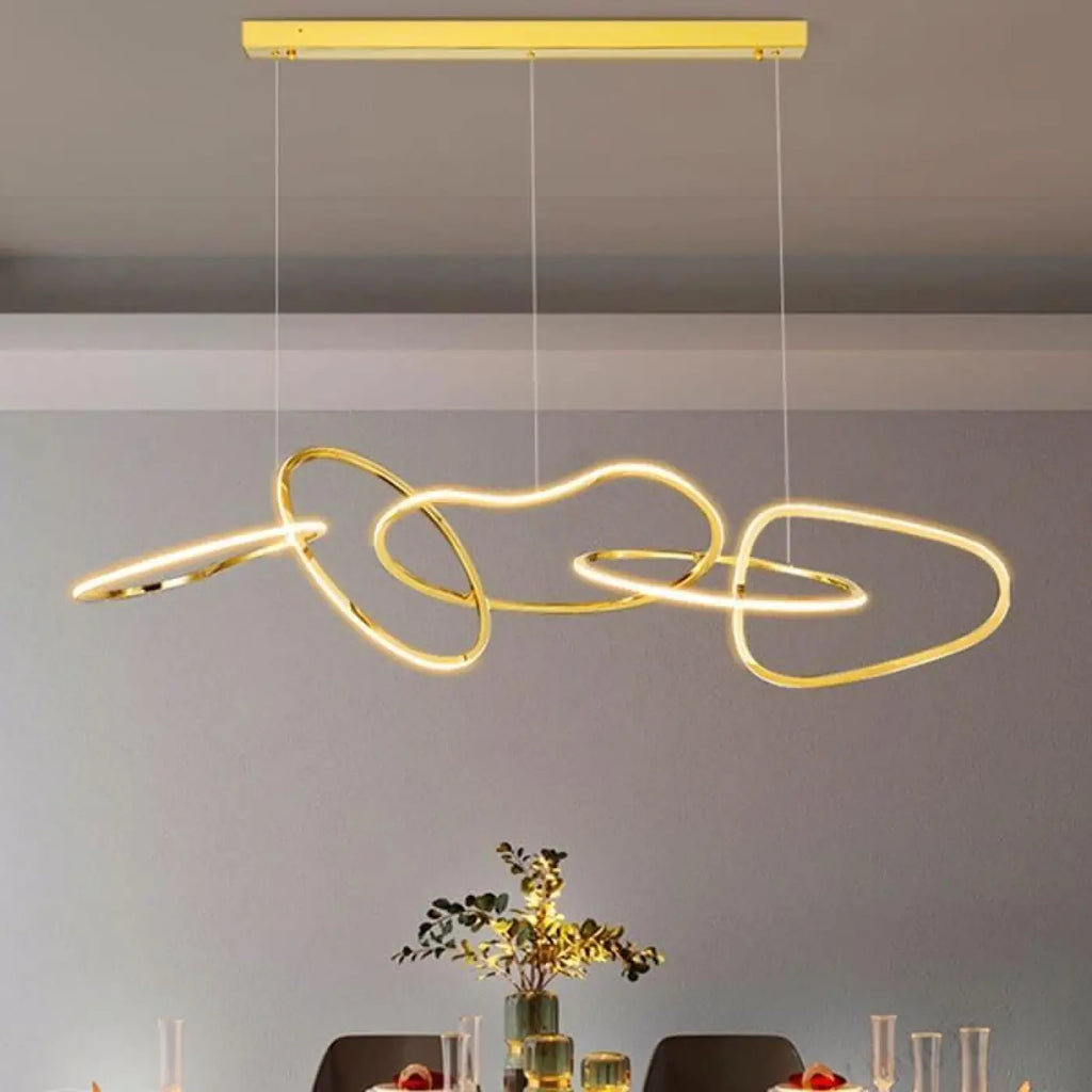 Suspension design moderne aux lignes géométriques