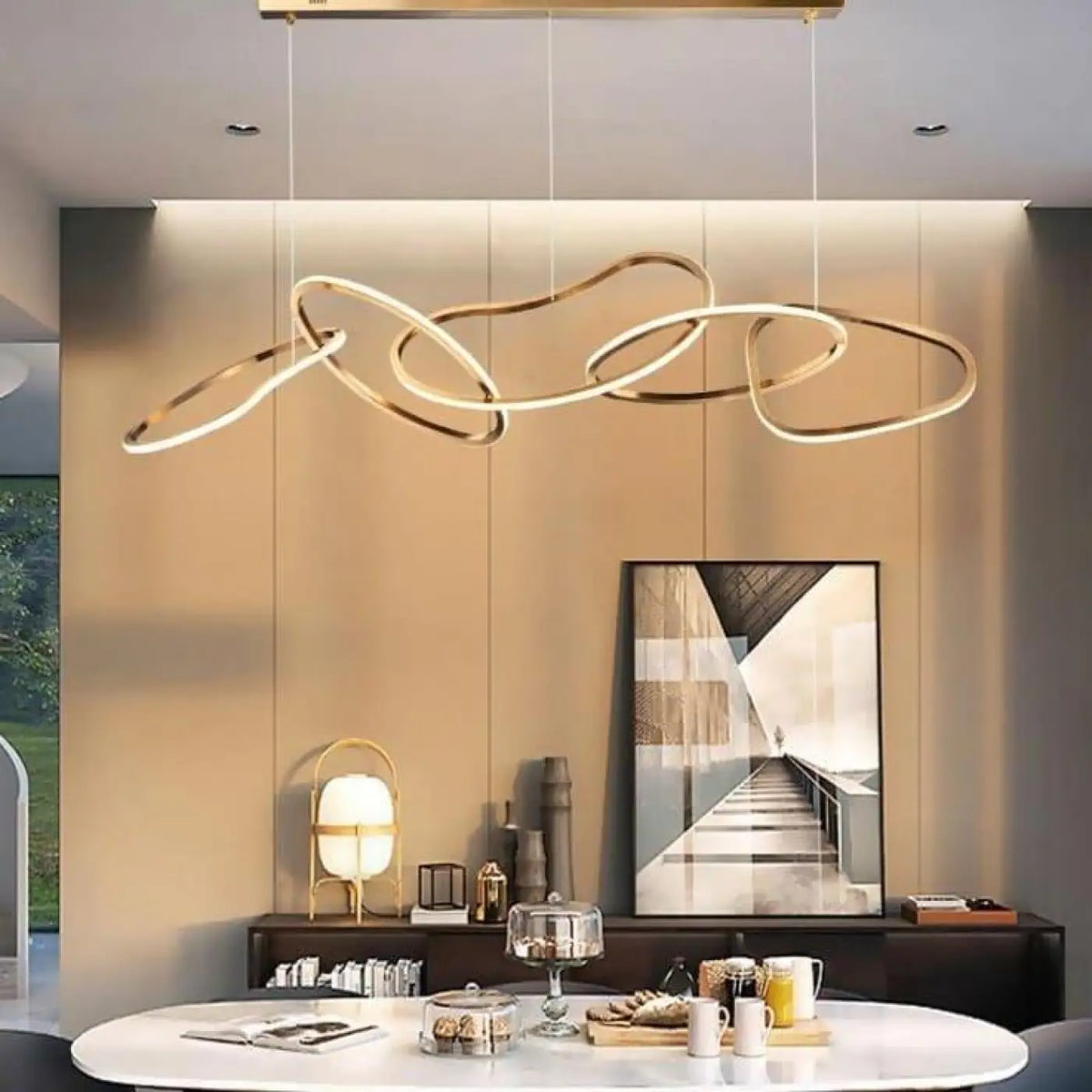 Suspension design moderne aux lignes géométriques
