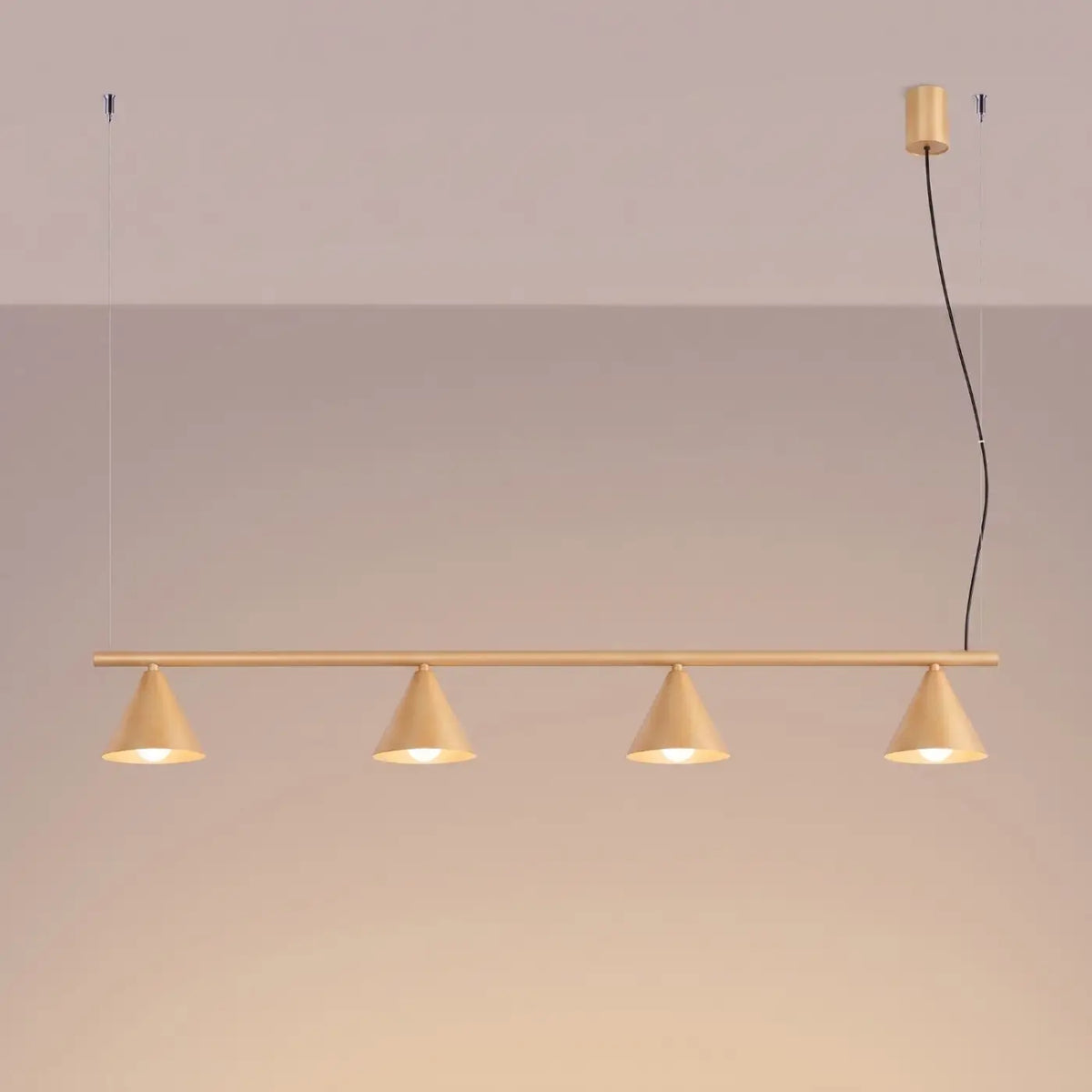 Suspension barre à 4 cônes en acier, 122 cm, 15 coloris