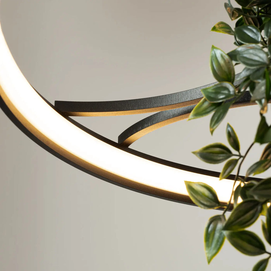 Suspension anneau LED noire avec plantes au centre, 78 ou 110 cm