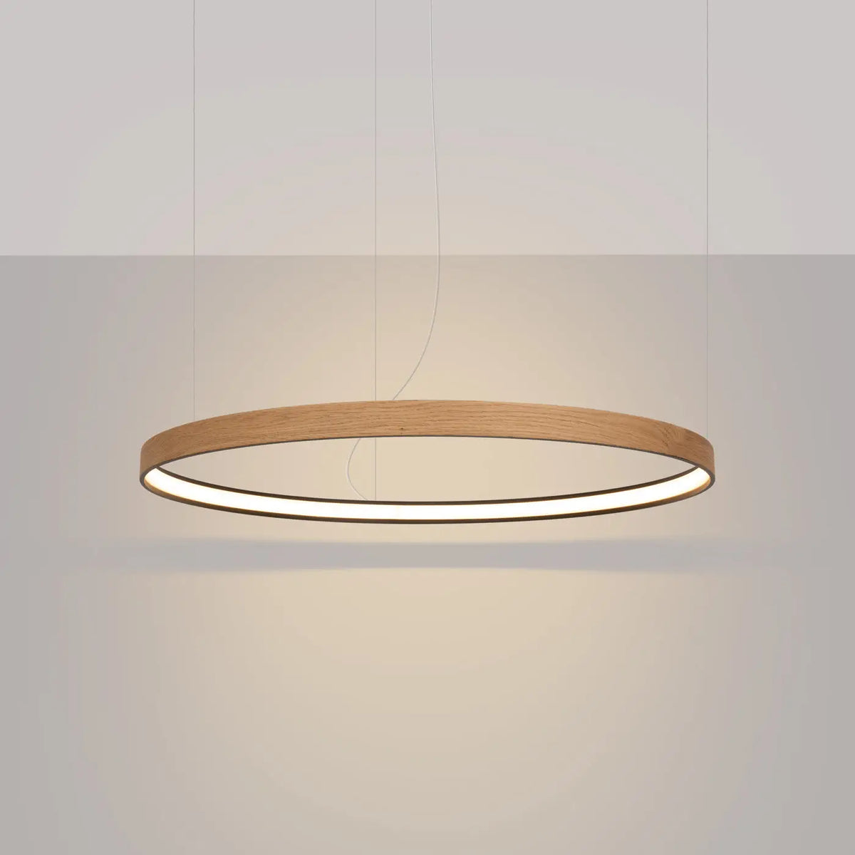 Suspension anneau LED en placage de chêne, 78 cm, 3000 K