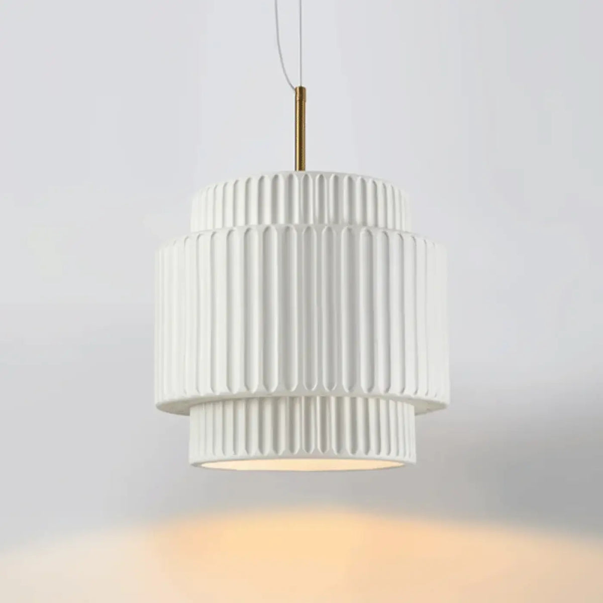 Suspension en résine moderne, grand ou petit modèle, coloris variés