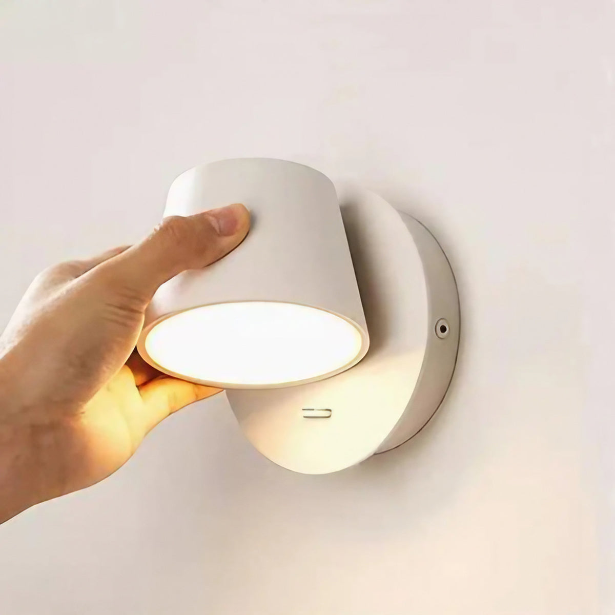 Petite applique murale moderne pour tête de lit