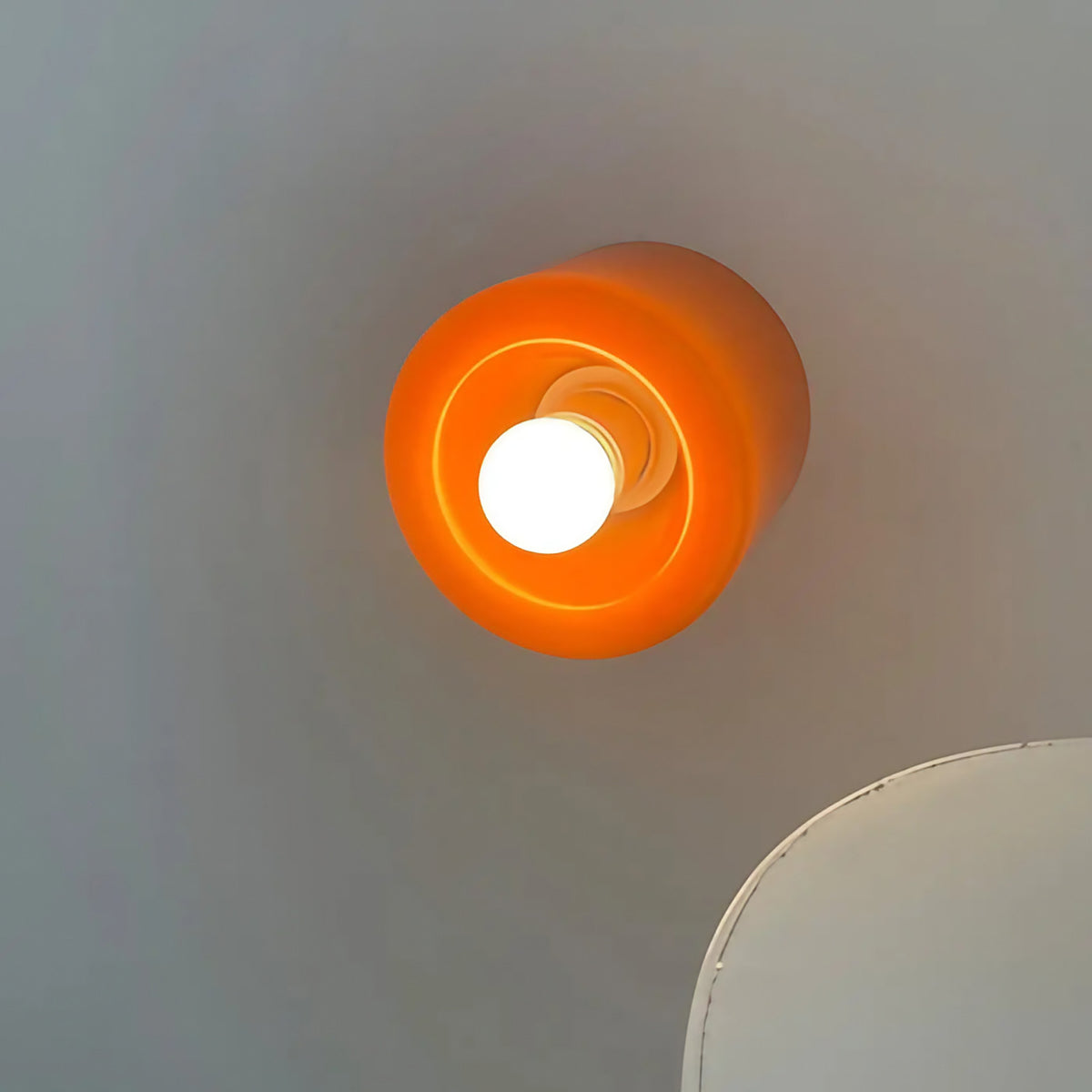 Petite applique murale ronde pour couloir, orange ou blanche