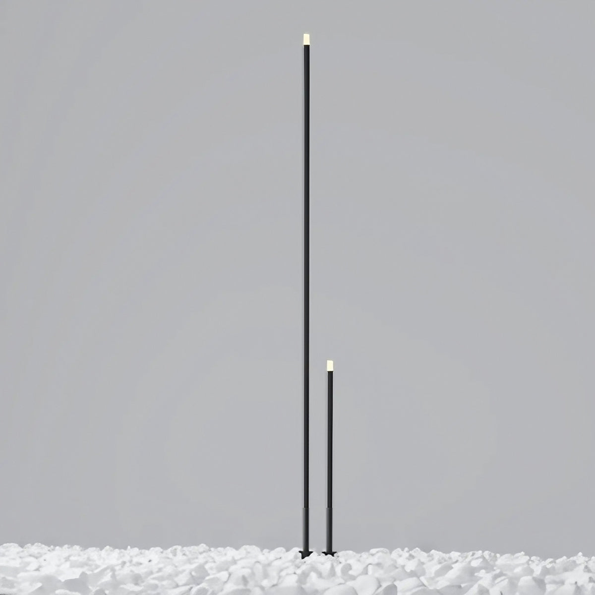 Piquet de jardin LED tige fine en aluminium noir, 30 ou 80 cm