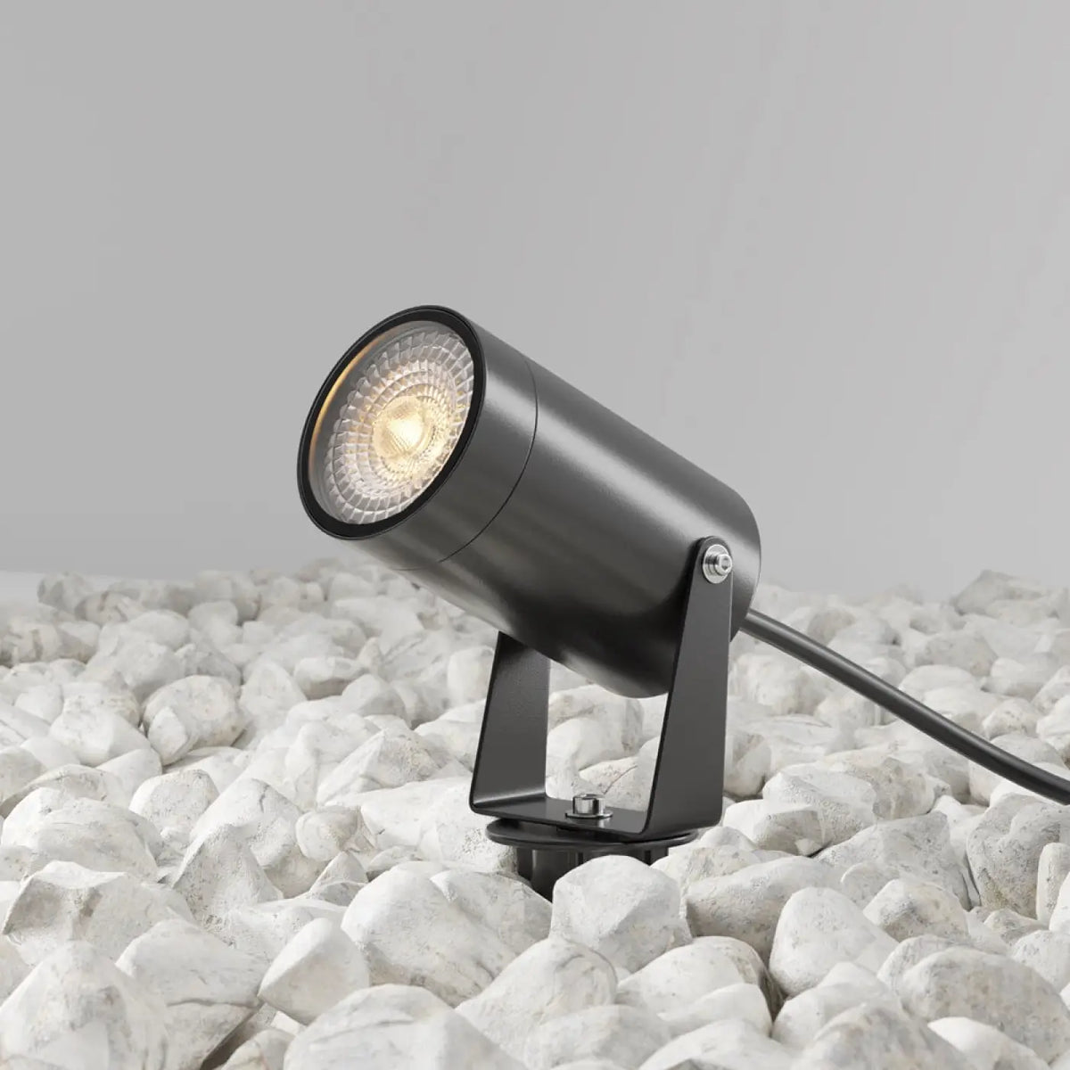 Spot sur piquet orientable pour le jardin, acier noir, IP65