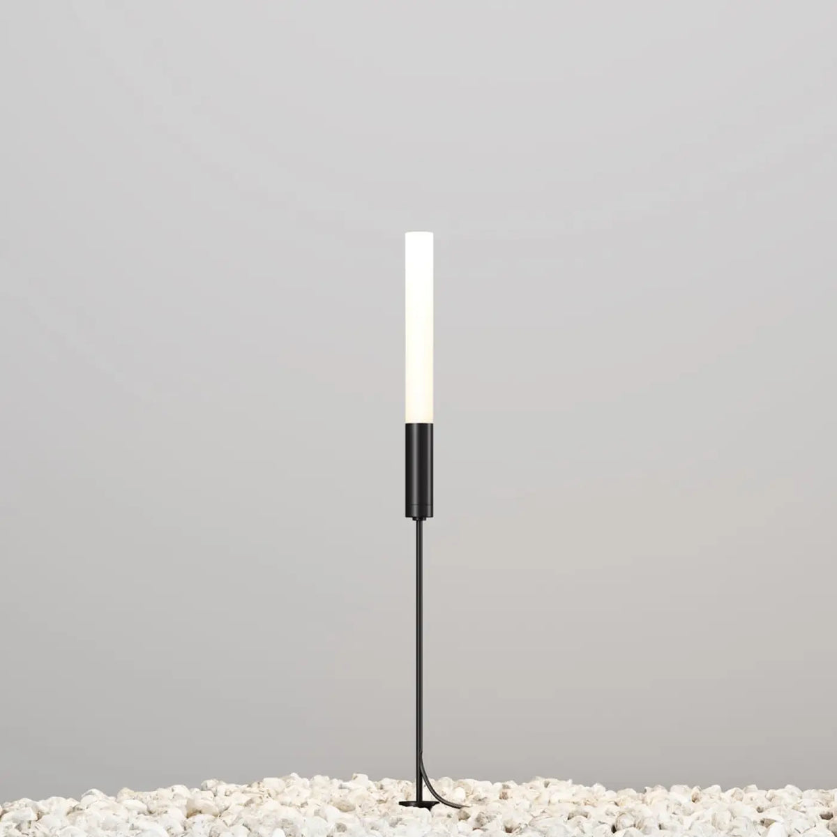 Piquet lumineux LED à tige fine en aluminium noir, 80 ou 100 cm