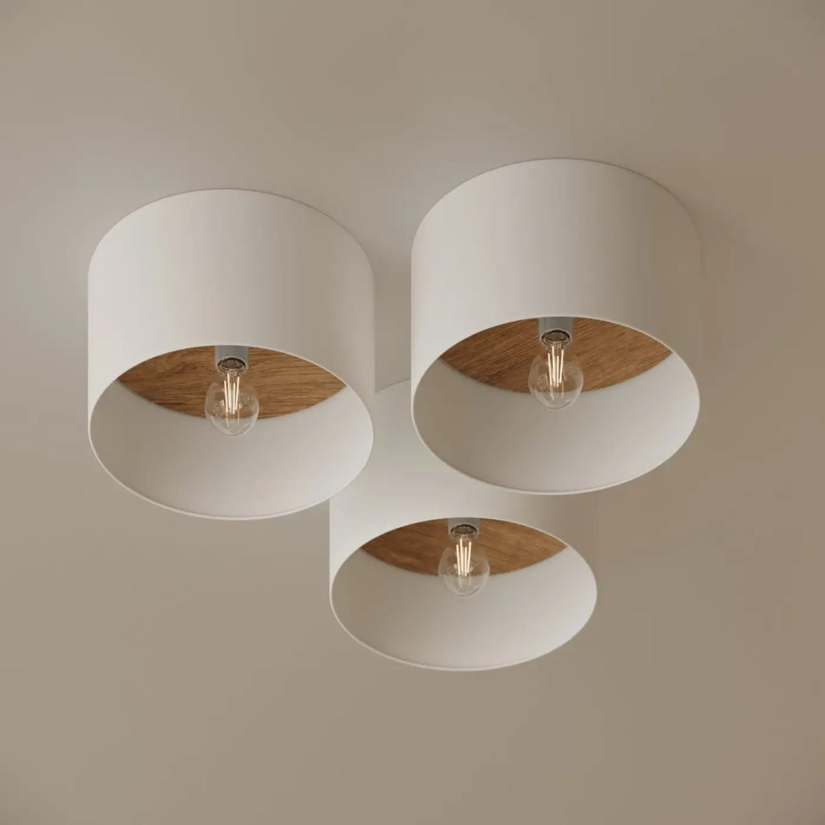 Plafonnier rond abat-jour blanc, intérieur couleur bois, 35 cm
