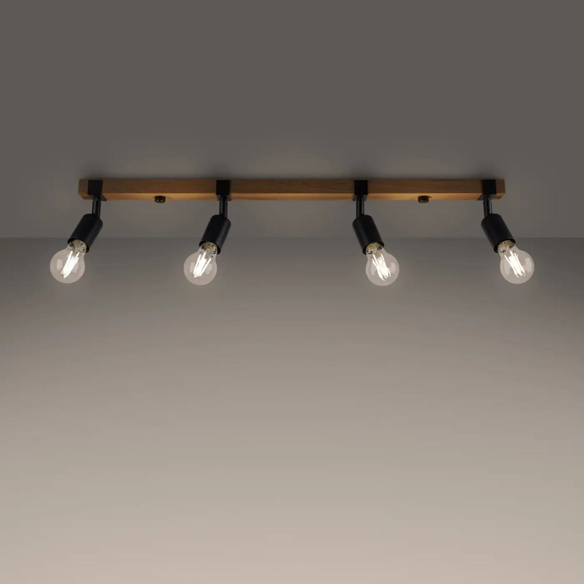 Plafonnier barre en bois et douilles noires, ampoules apparentes