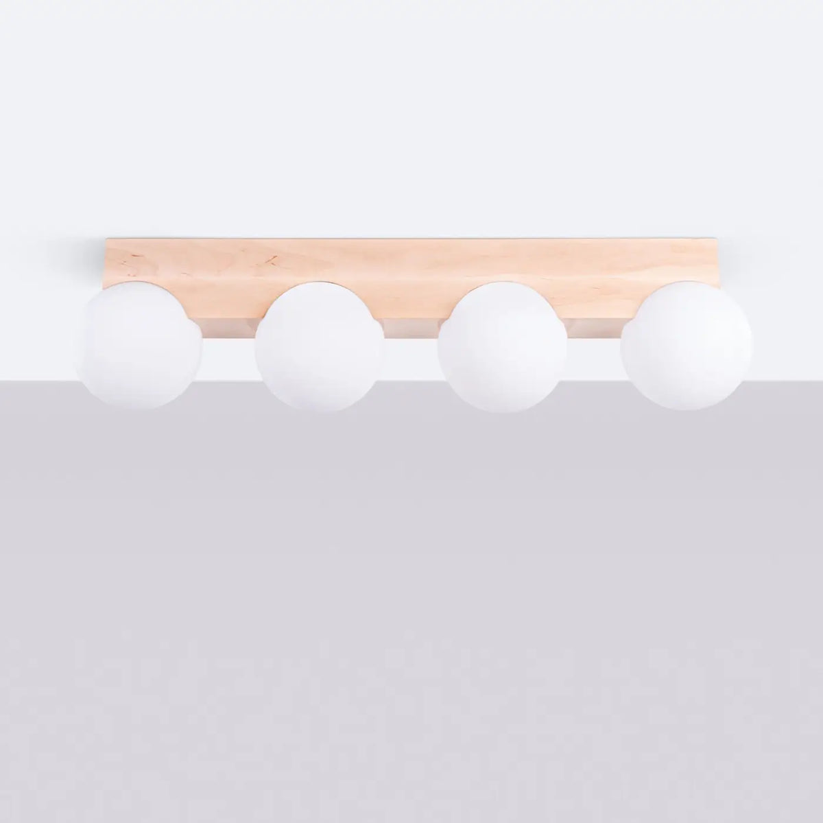 Plafonnier barre en bois et globes en verre opale, 2 à 4 sources