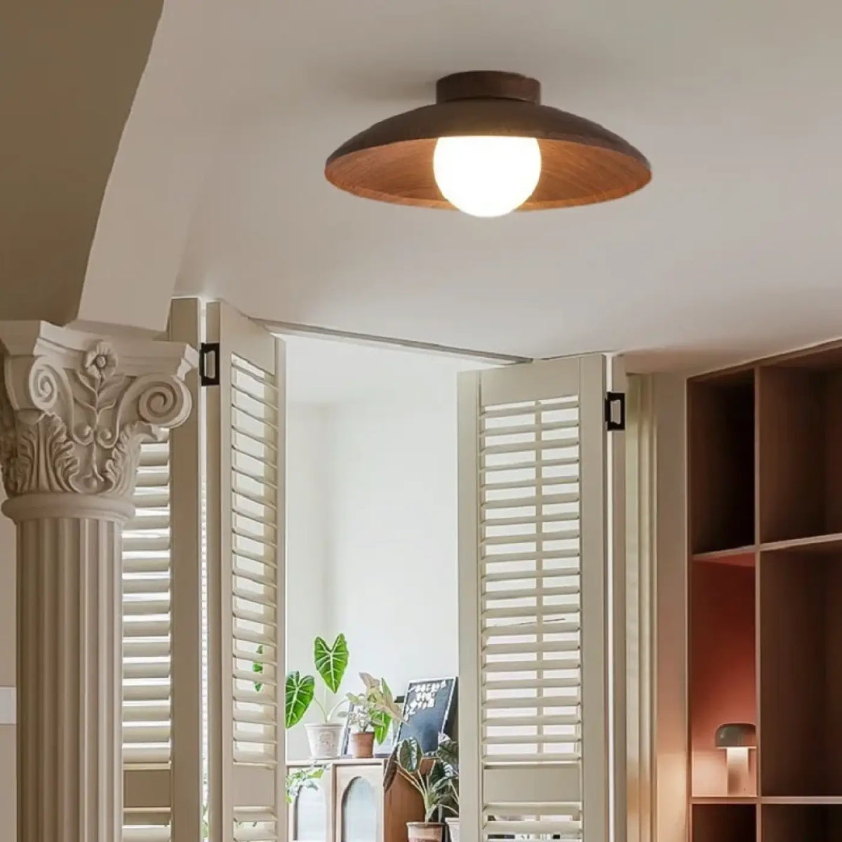 Plafonnier rond moderne et discret, blanc chaud ou froid