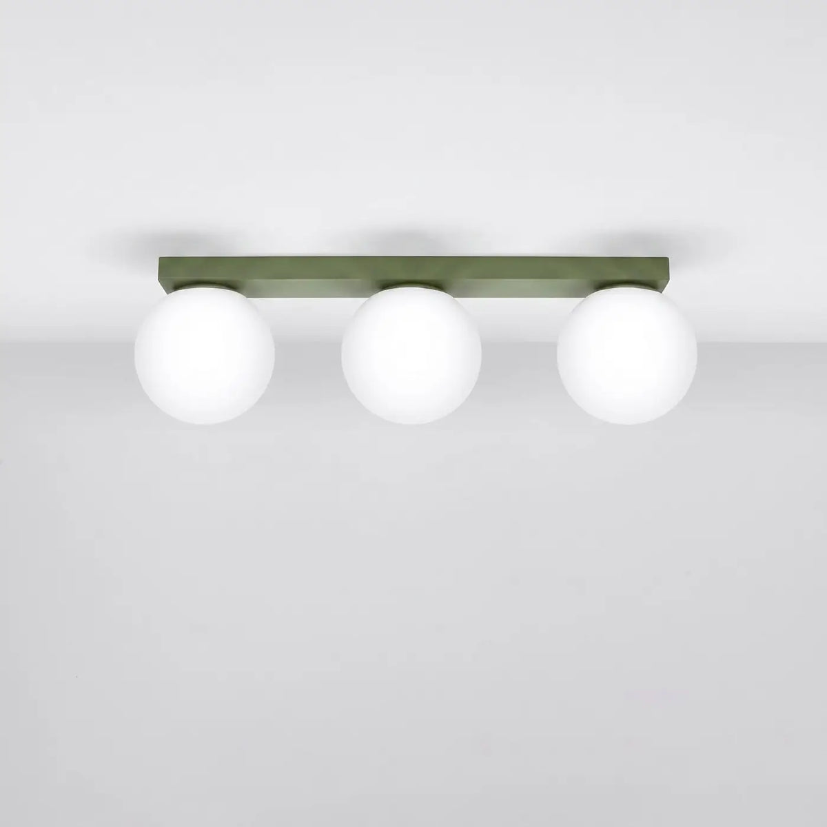 Plafonnier à boules en verre opale sur rampe, de 1 à 6 lumières, vert olive