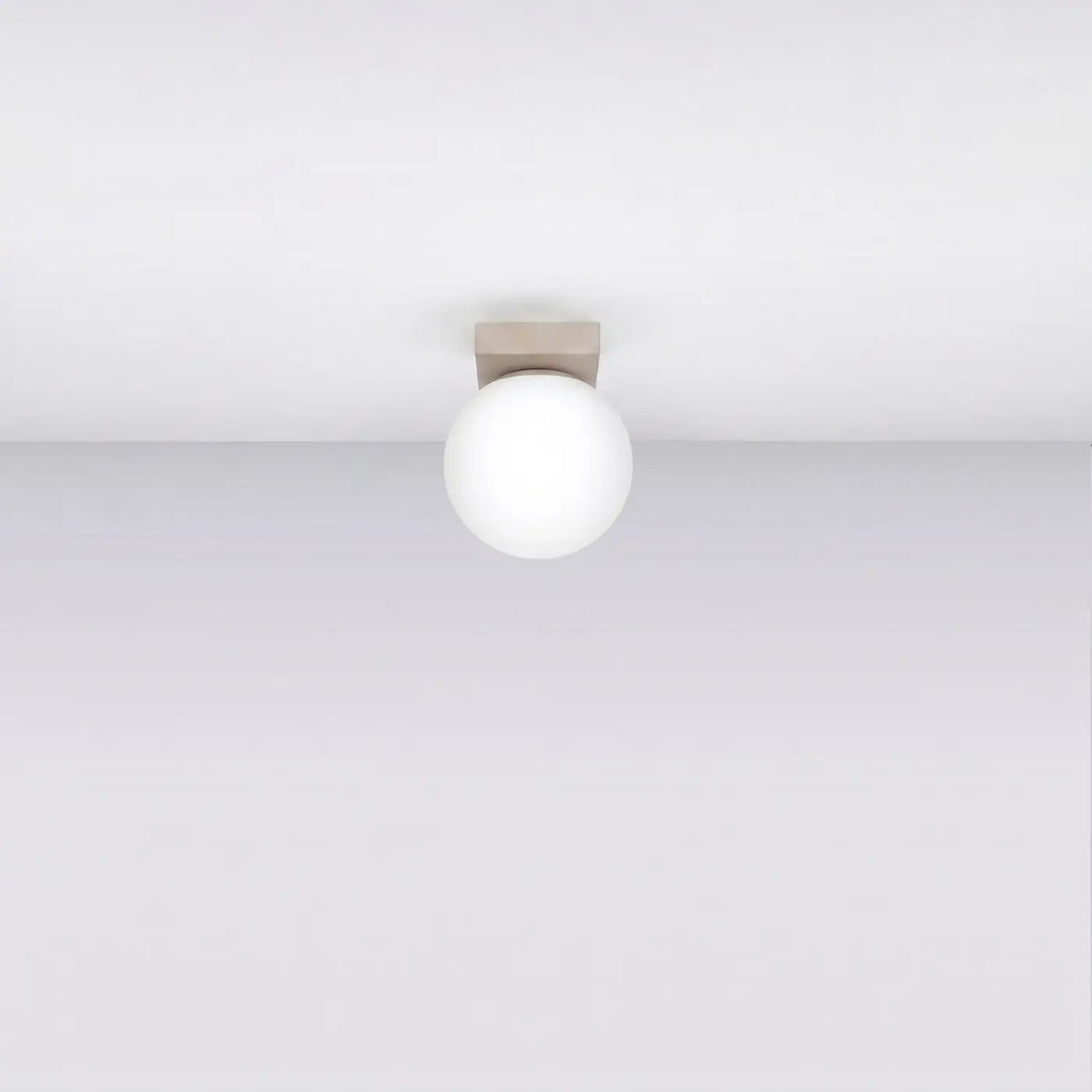 Plafonnier à boules en verre opale sur rampe, de 1 à 6 lumières, taupe