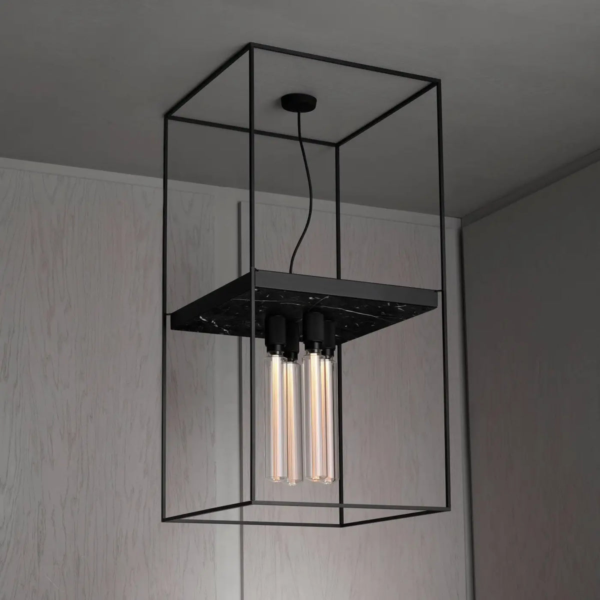 Plafonnier cage carrée à 4 ampoules, acier noir et marbre