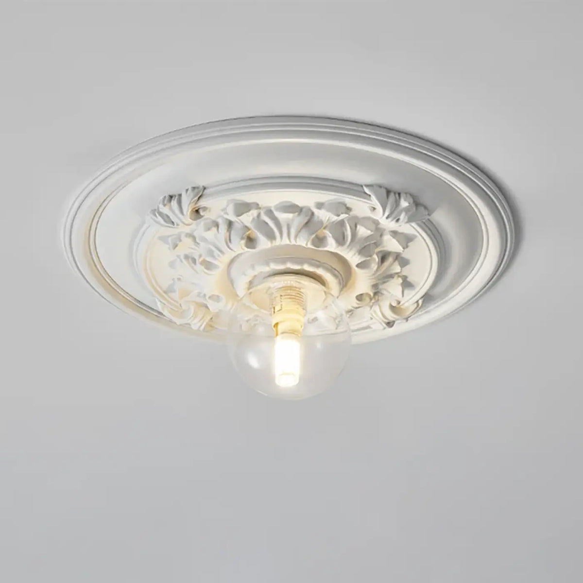 Plafonnier classique à rosace décorative, blanc ou beige, blanc