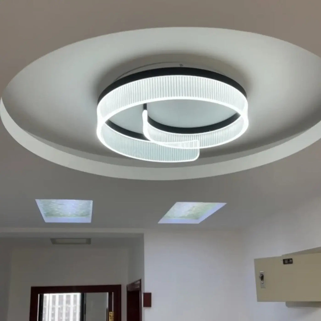 Plafonnier contemporain à cercle lumineux intégré, noir ou blanc