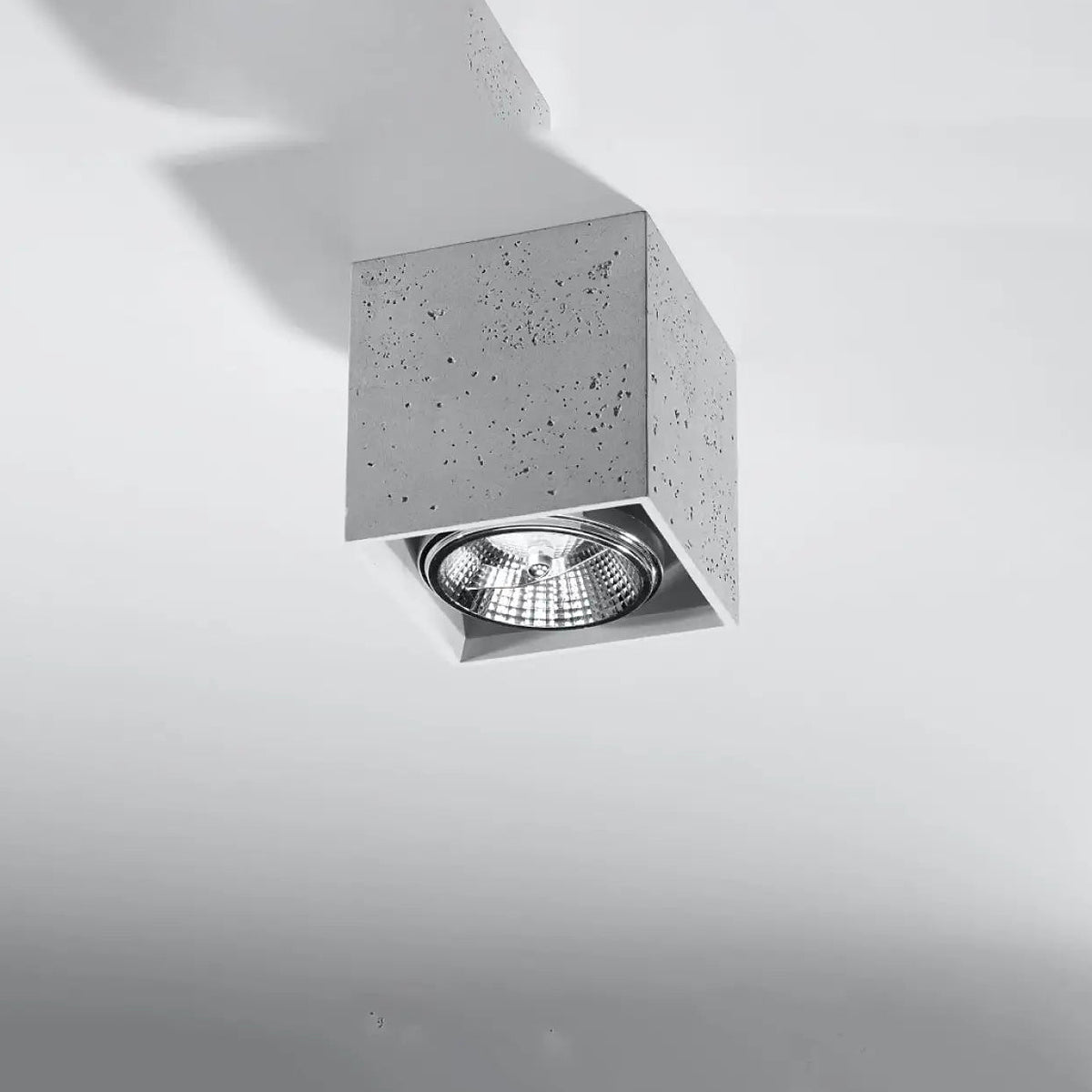 Plafonnier cube en béton gris clair, style industriel, GU10