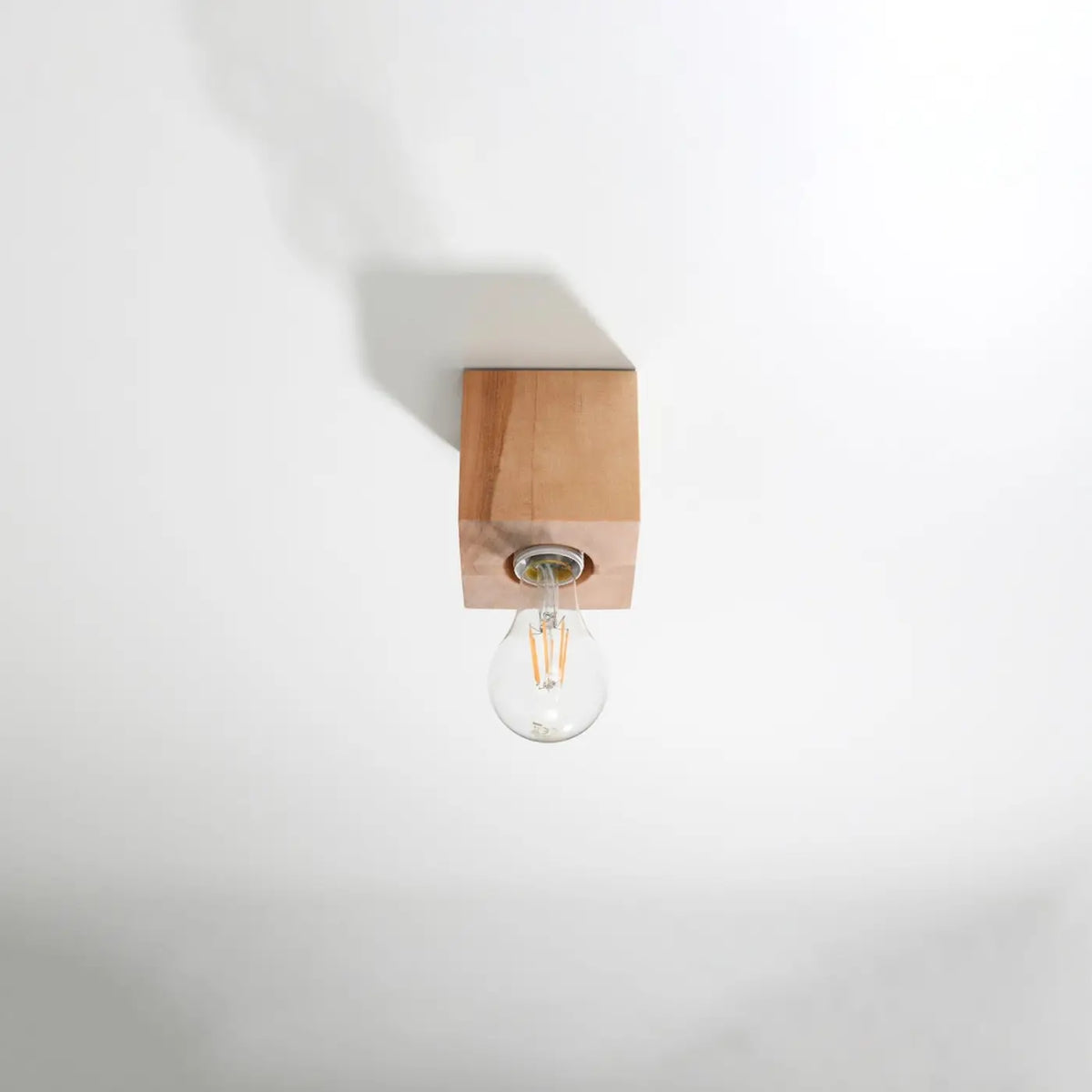 Plafonnier cube en bois ou béton gris, ampoule apparente E27, bois naturel
