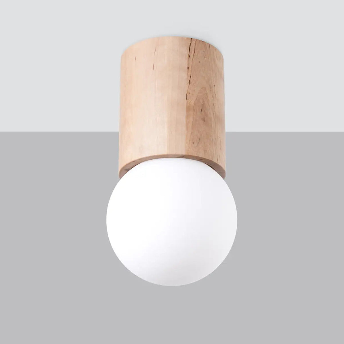 Plafonnier cylindre en bois naturel et globe opalin, 23 cm