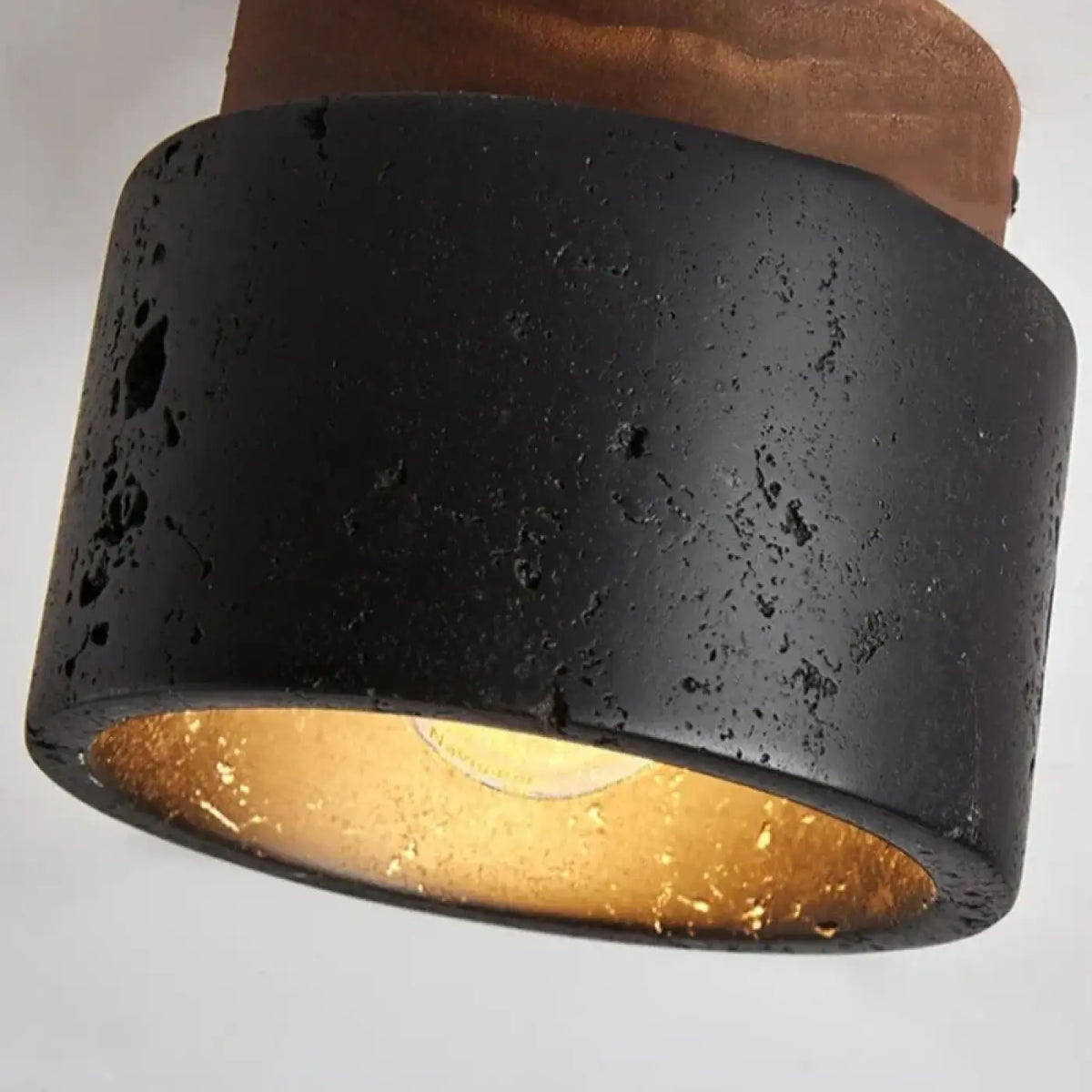 Plafonnier cylindre en marbre et noir mat, ligne épurée