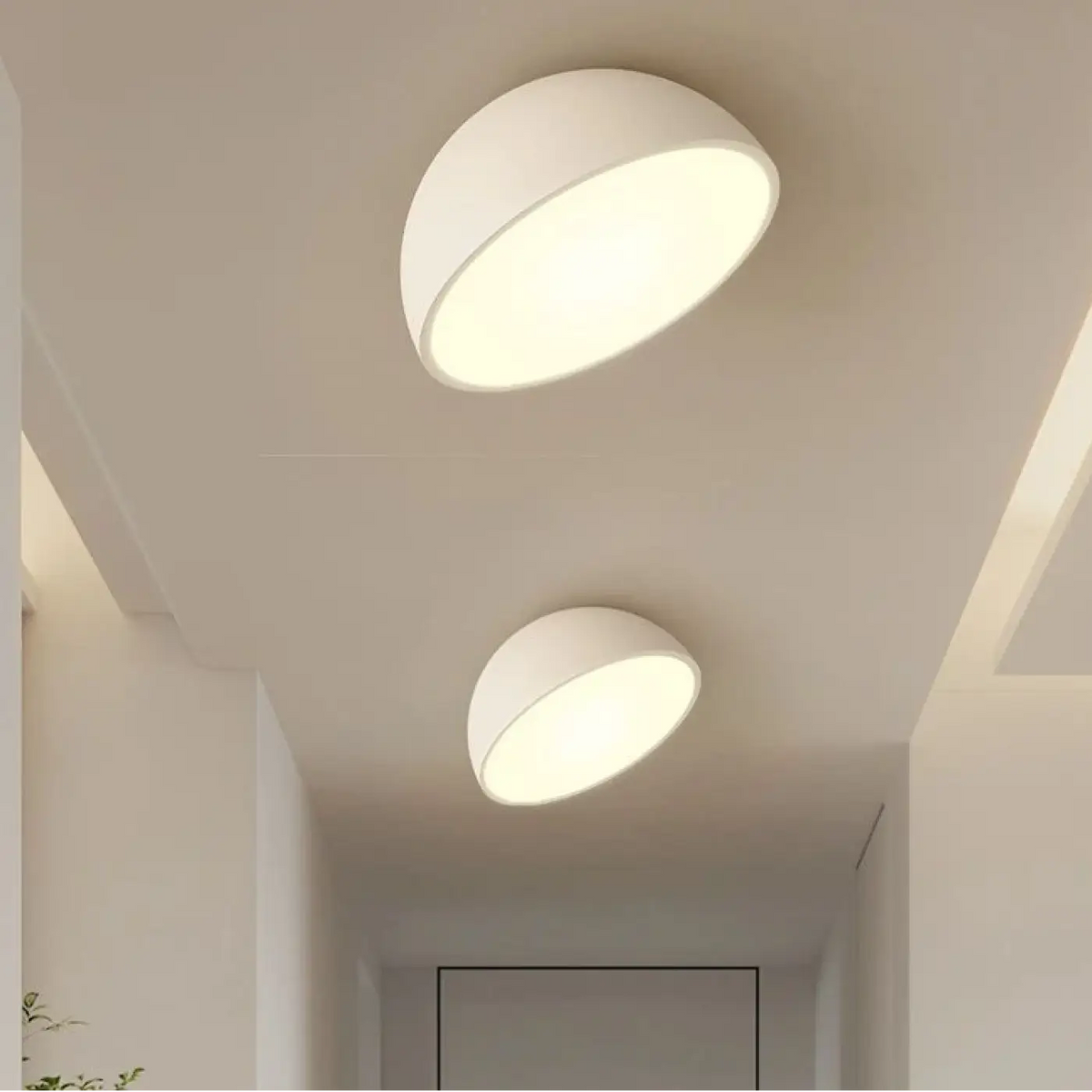 Plafonnier LED demi-sphère en bois, trois coloris, tailles S à XL, blanc