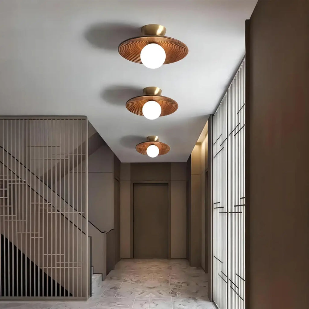 Plafonnier LED en bois teinte noix et fer, quatre modèles