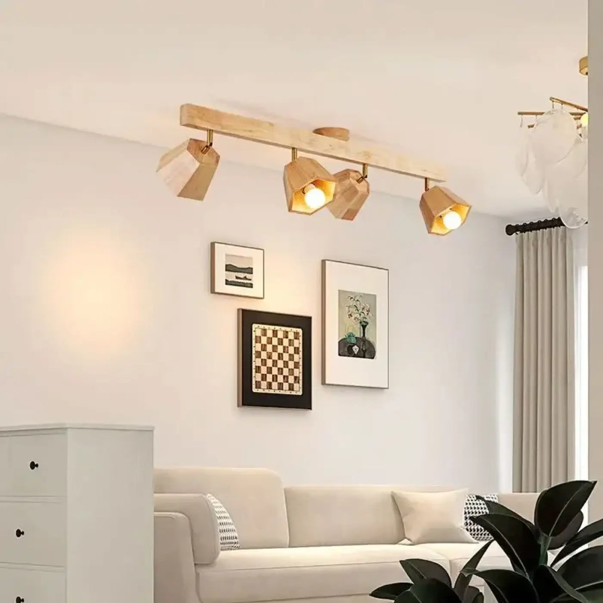 Plafonnier spots LED orientables sur bois, une à quatre têtes