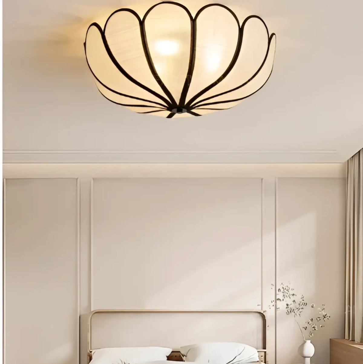 Plafonnier fleur à pétales en tissu beige, tailles S, M et L