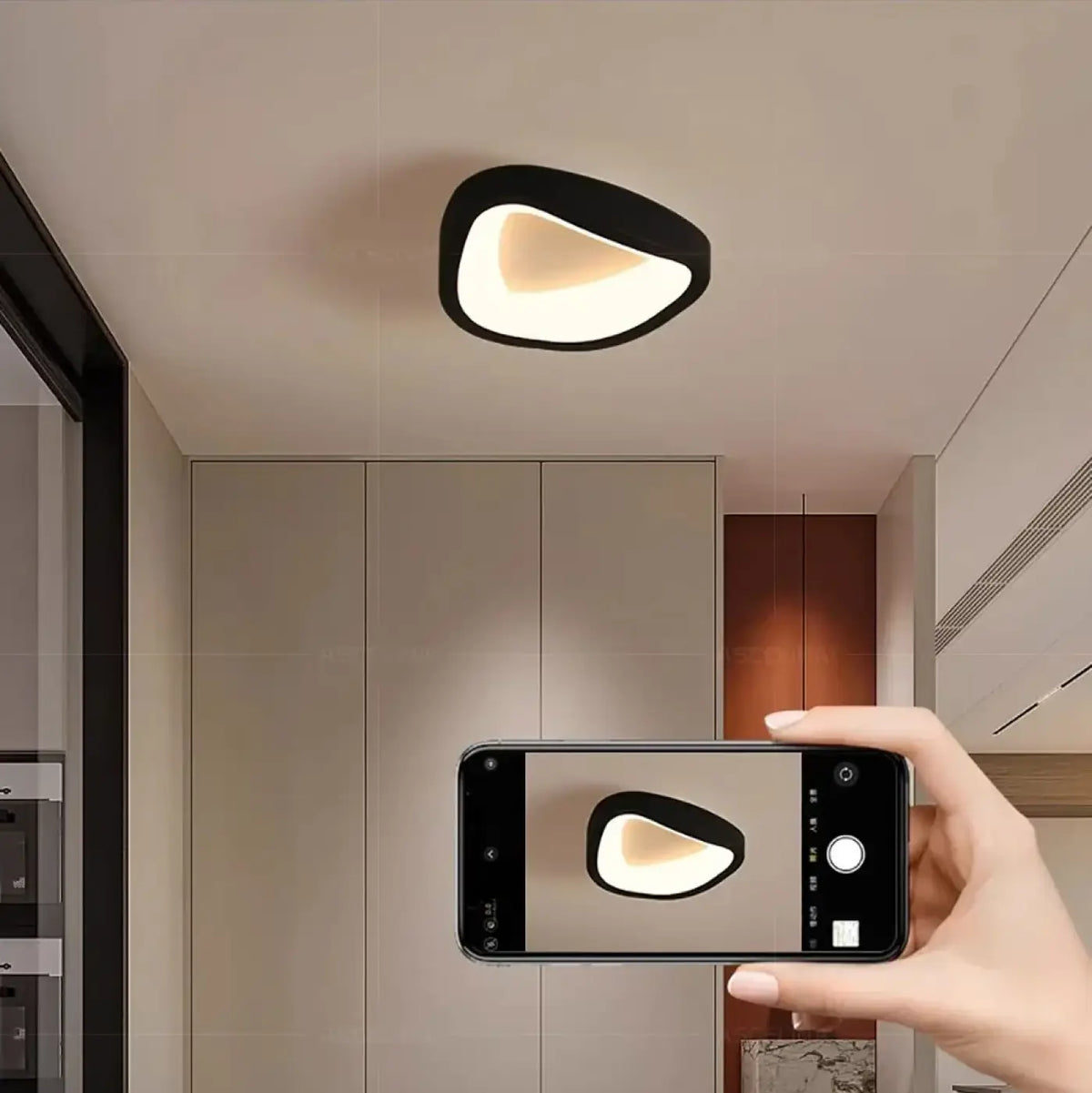 Plafonnier LED compact pour couloir, noir ou blanc