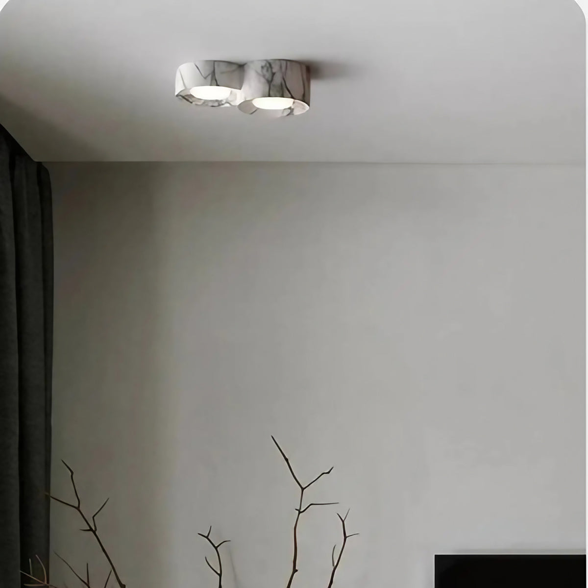 Plafonnier LED compact à trois spots pour couloir, gris