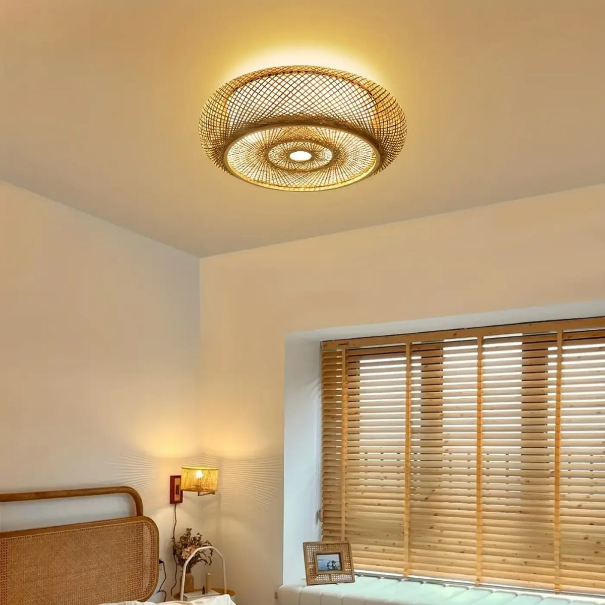 Plafonnier LED à l'aspect tissé, tailles S à XL