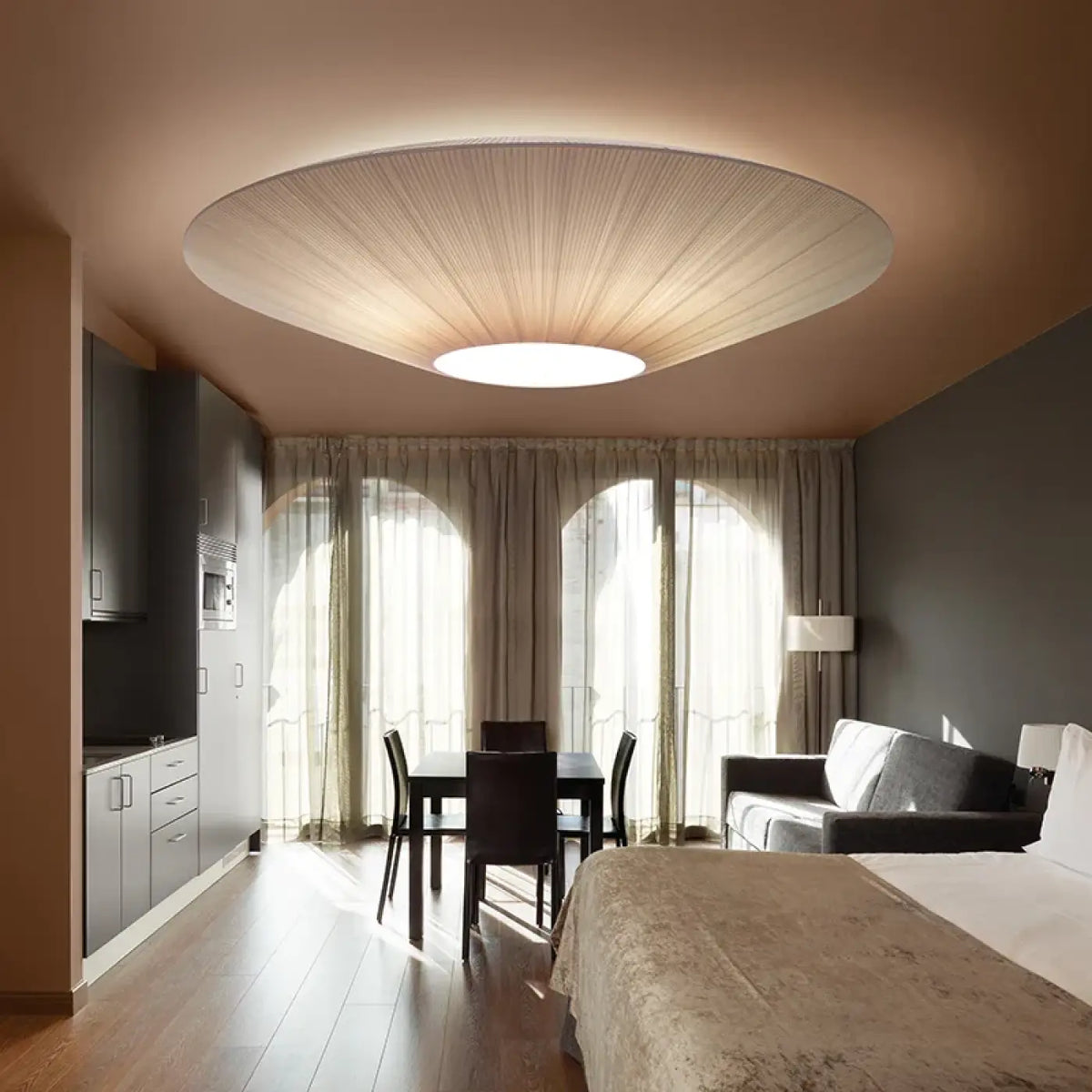 Plafonnier rond design à effet tissu, tailles S à XL