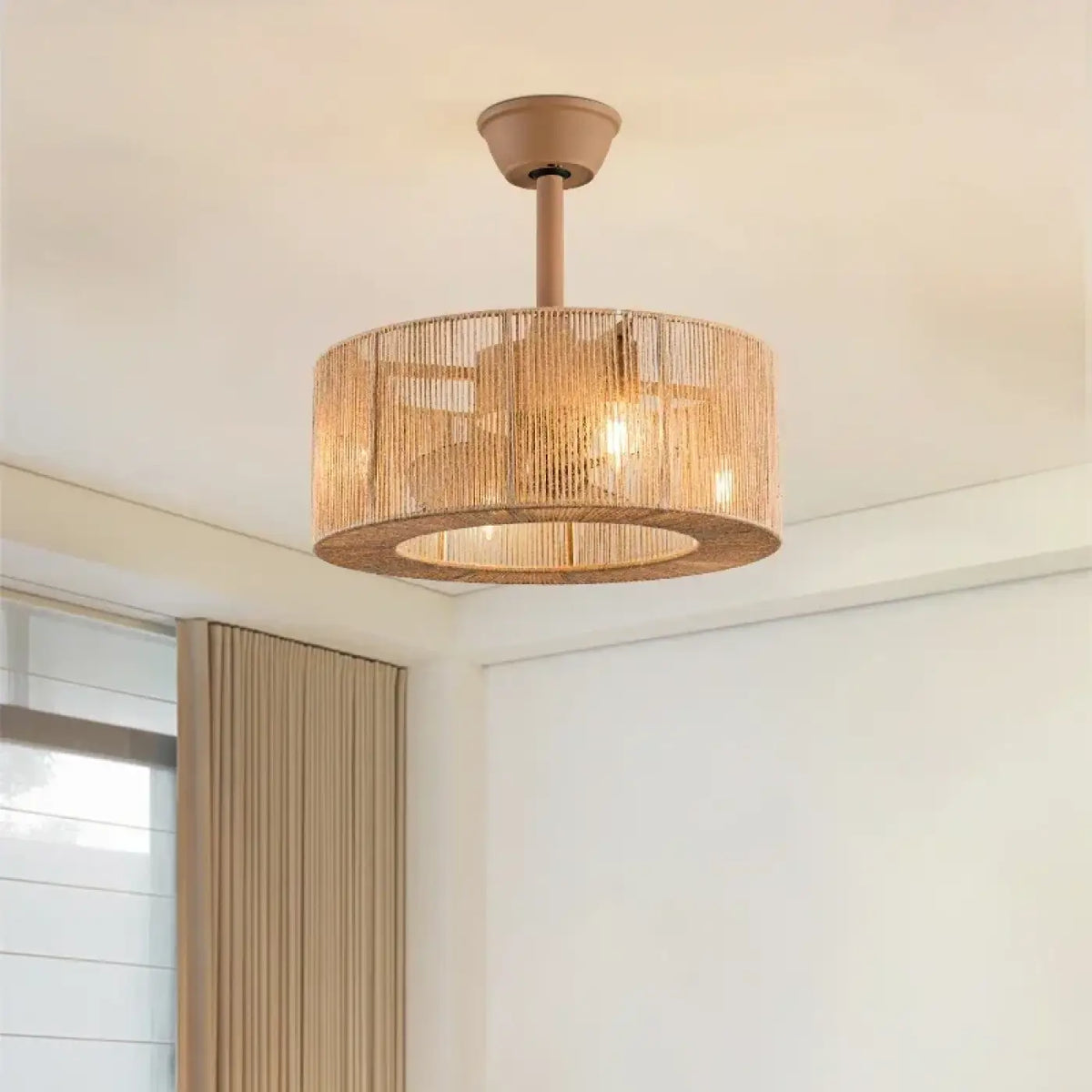 Plafonnier cylindrique en rotin tressé