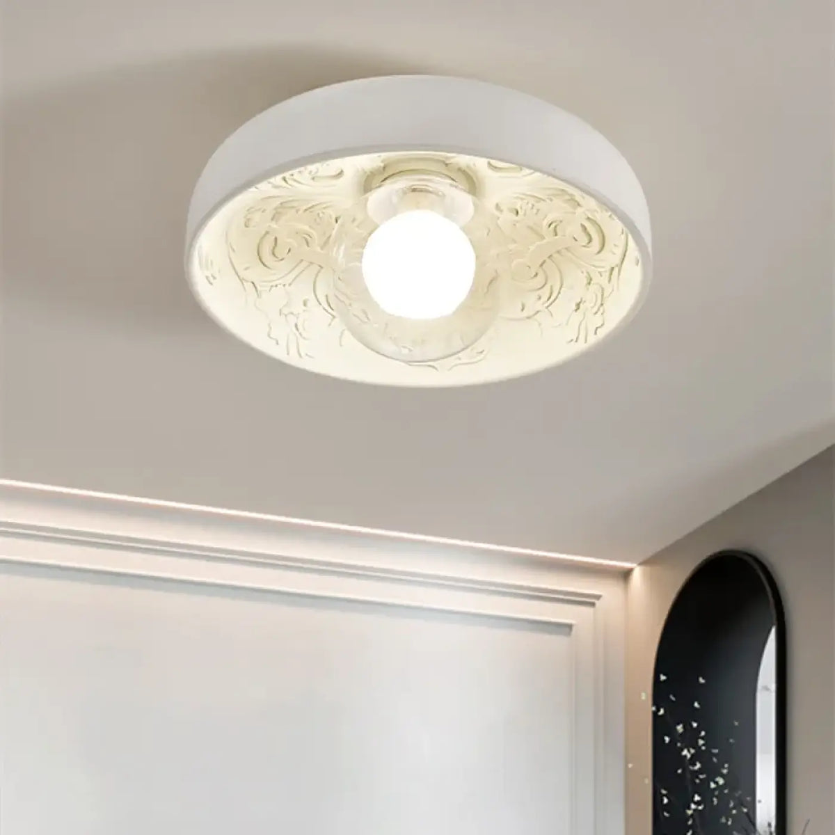 Plafonnier rond à relief floral, beige ou blanc