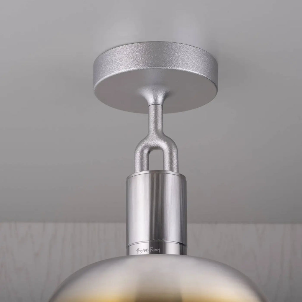 Plafonnier abat-jour demi-sphère en métal et globe en verre