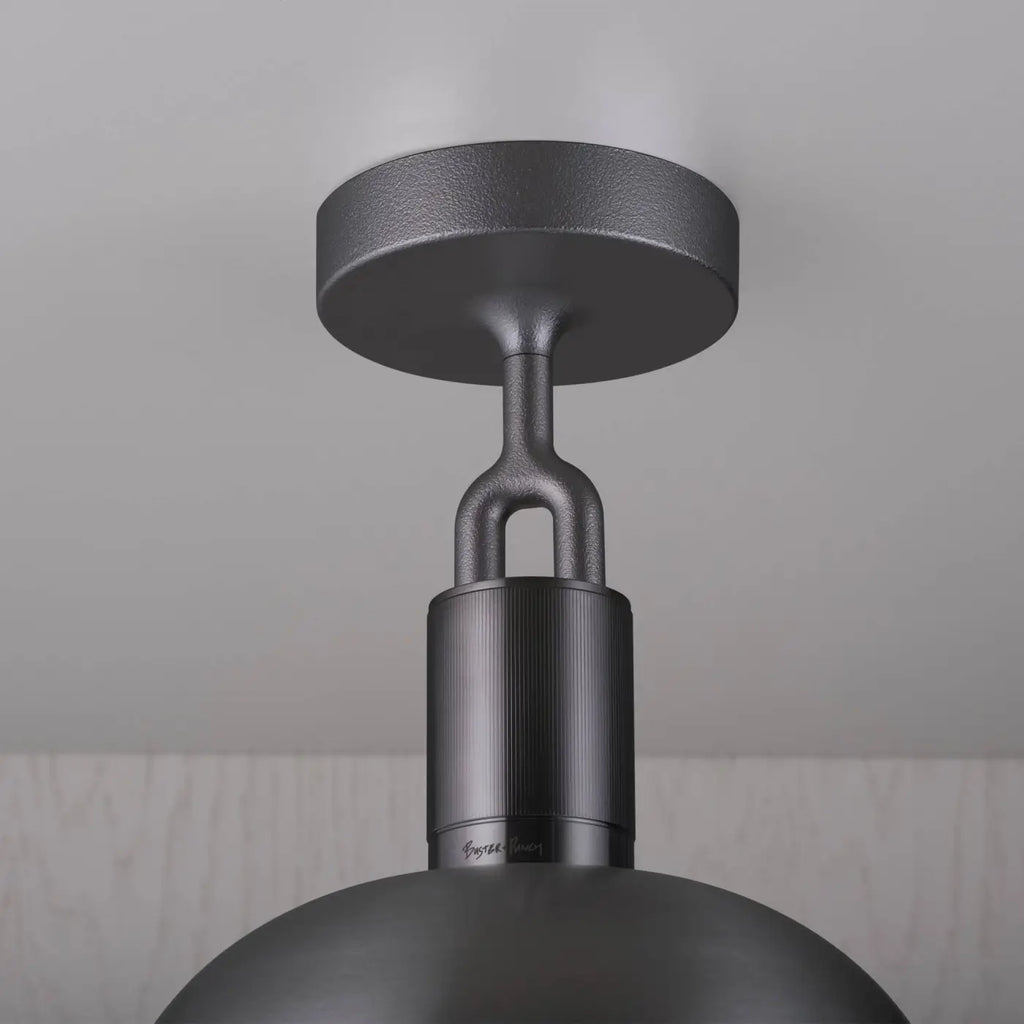 Plafonnier abat-jour demi-sphère en métal et globe en verre