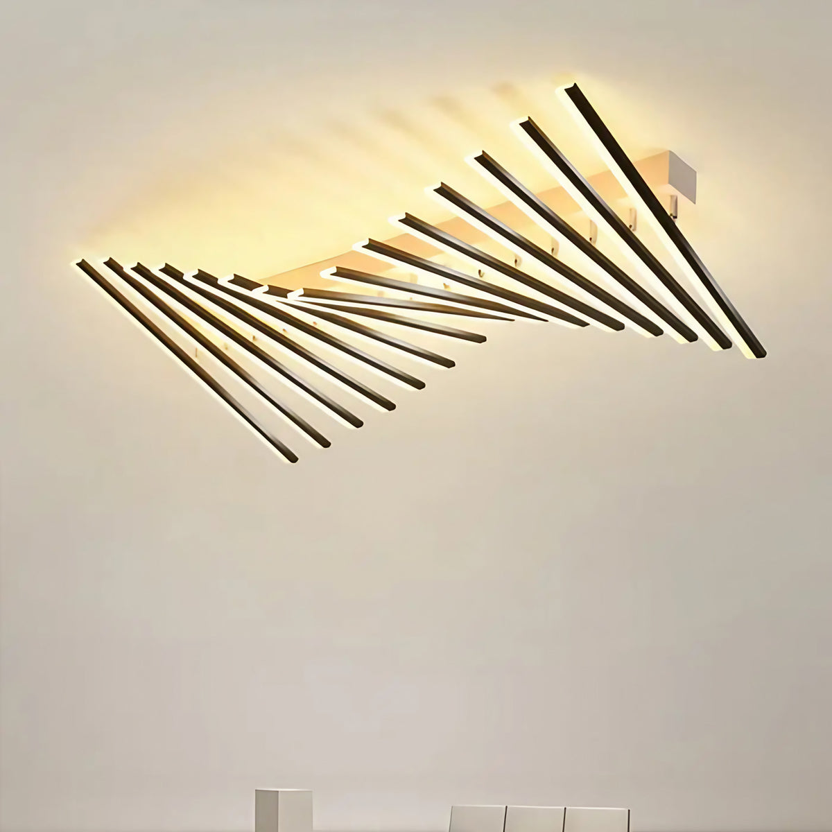 Plafonnier LED graphique à tiges croisées, noir ou doré, doré
