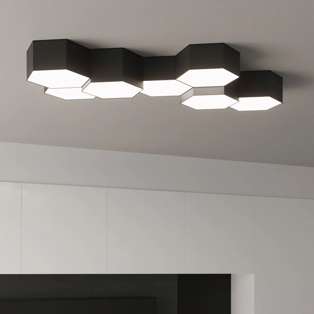 Plafonnier hexagonal blanc ou noir, à poser seul ou en nid d'abeille
