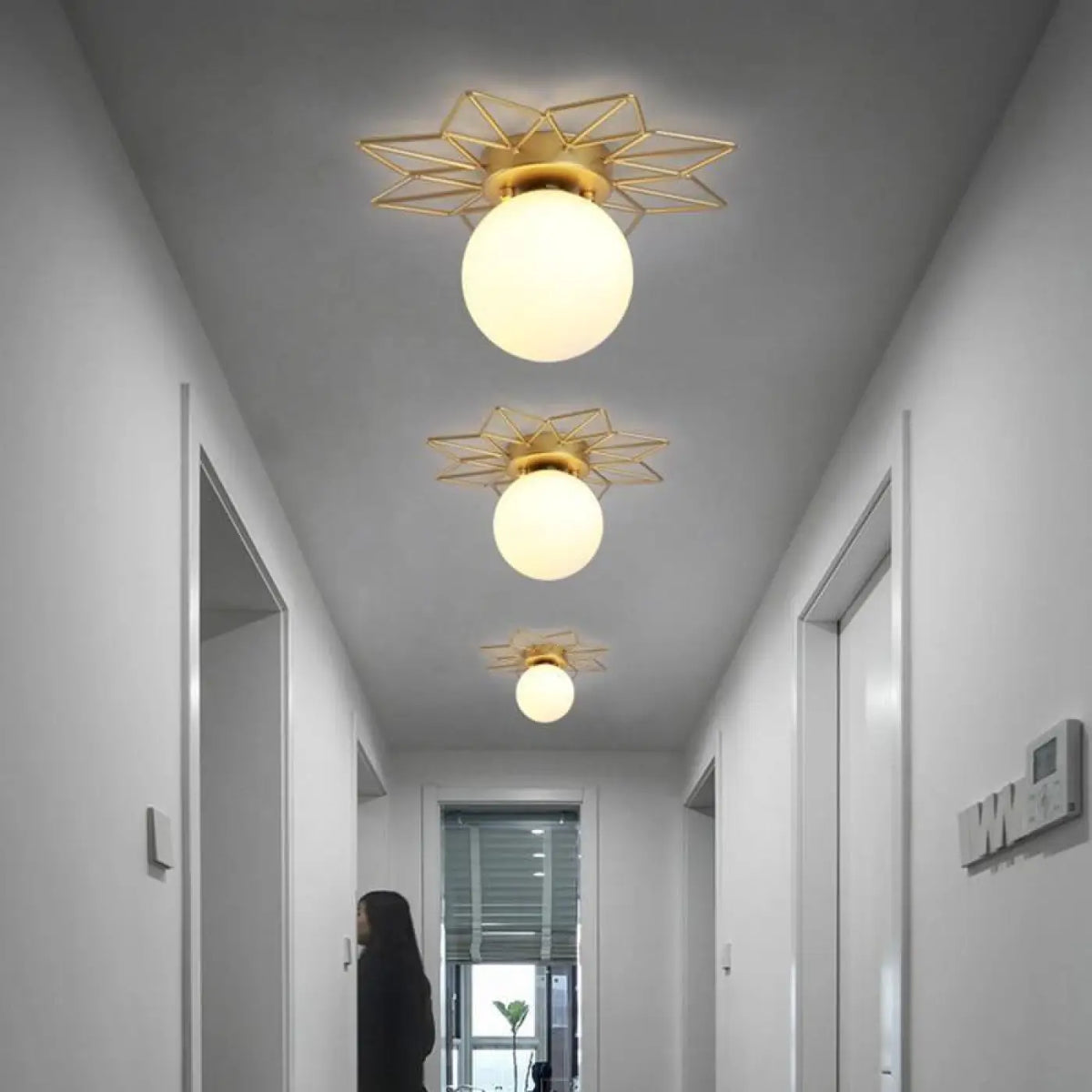 Plafonnier en laiton doré, rayons ou épines, tailles S et M