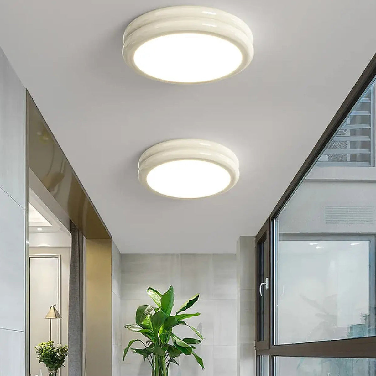 Plafonnier LED rond minimaliste, six coloris, tailles S et M, blanc