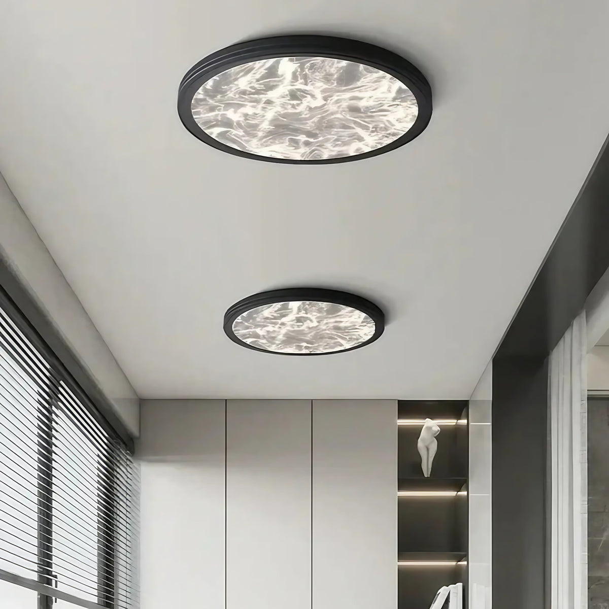 Plafonnier LED rond effet marbre, noir ou blanc, tailles S à L, noir