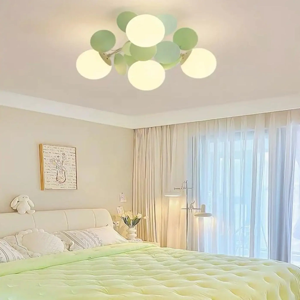 Plafonnier LED à globes vert clair, cinq tailles S à 2XL