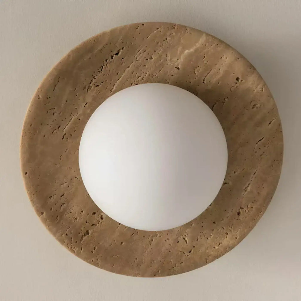 Plafonnier en travertin avec globe en verre, style minimaliste